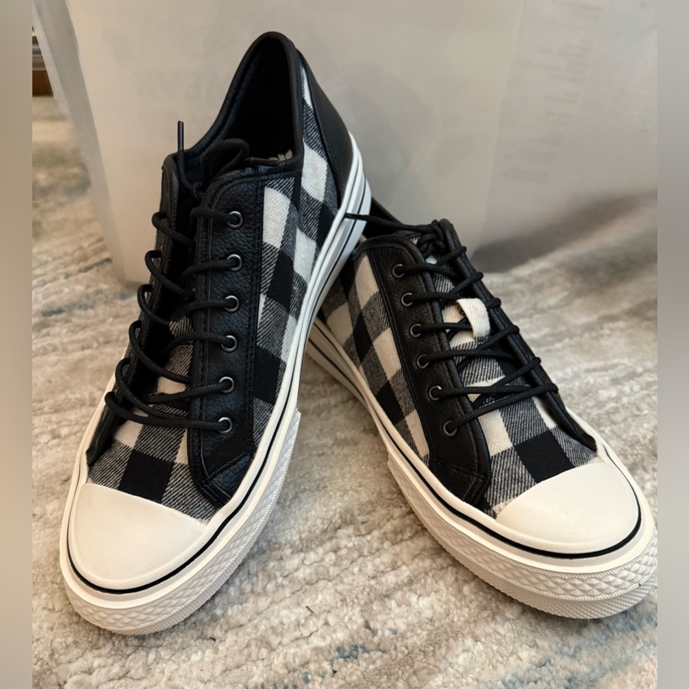 Yellowbox Plaid Sneakers Size 8